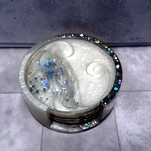 Pearl Swirl Coaster Set view 2